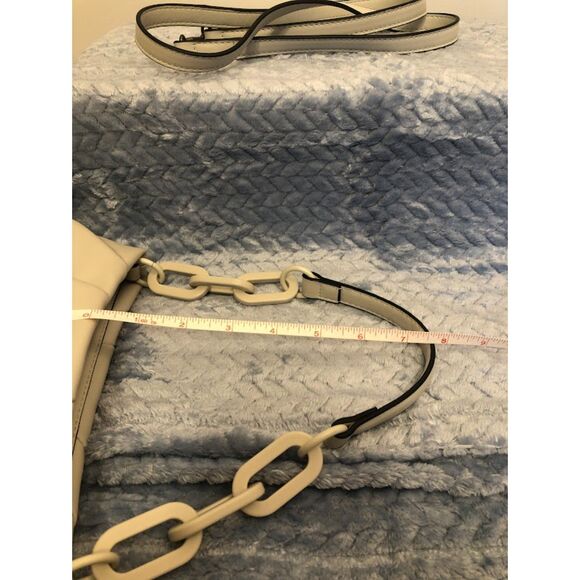 Simply Vera Vera Wang Ganesa Shoulder Bag/Crossbody - Picture 12 of 15